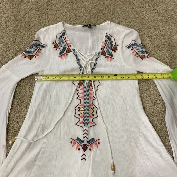 Lulu's white embroidered long-sleeve tie-front mini dress size XS - Picture 10 of 10